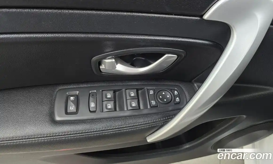 Renault SM5 2018 2.0 Автомат в Москве № 820467, фото 17