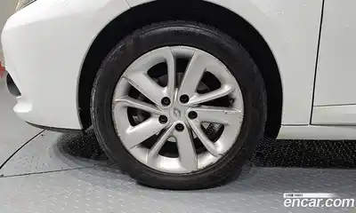 Renault SM3 2013 1.6 гидро в Москве № 820673, миниатюра 5