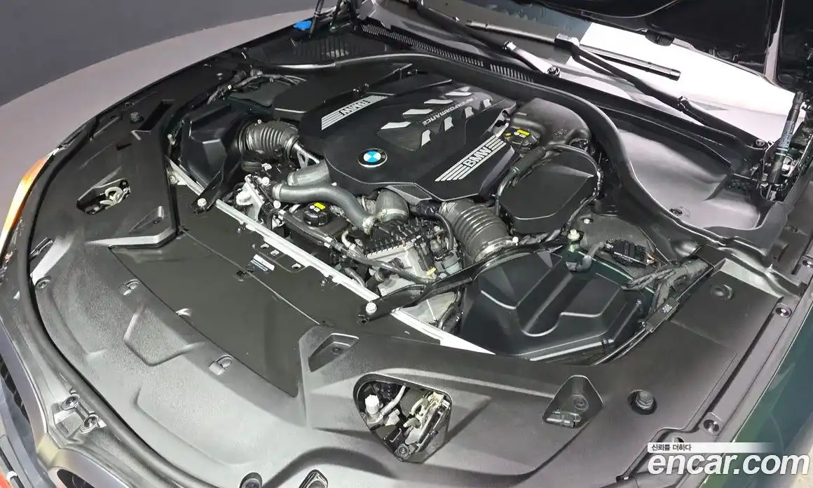 BMW 8-Series 2022 4.4 Автомат в Москве № 820863, фото 6