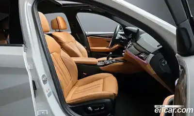 BMW 5-Series 2020 2.0 Автомат в Москве № 820953, миниатюра 10