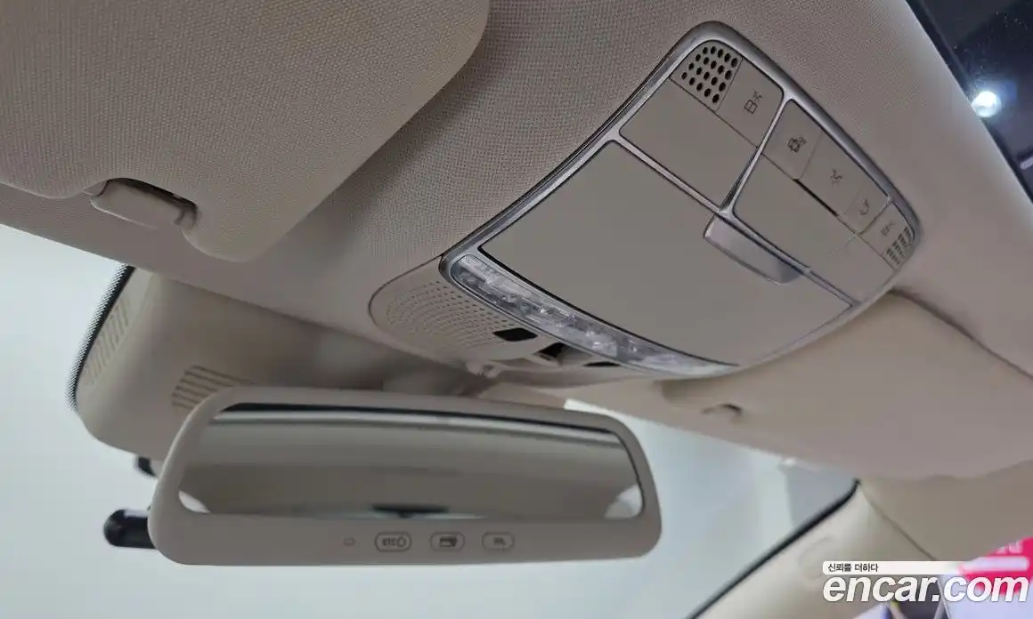 Mercedes-Benz S-Class 2015 5.5 Автомат в Москве № 821970, фото 18