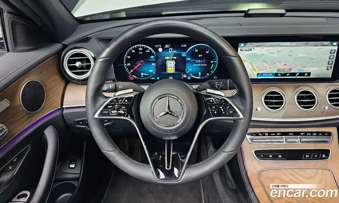 Mercedes-Benz E-Class 2022 2.0 Автомат в Москве № 822503, фото 13