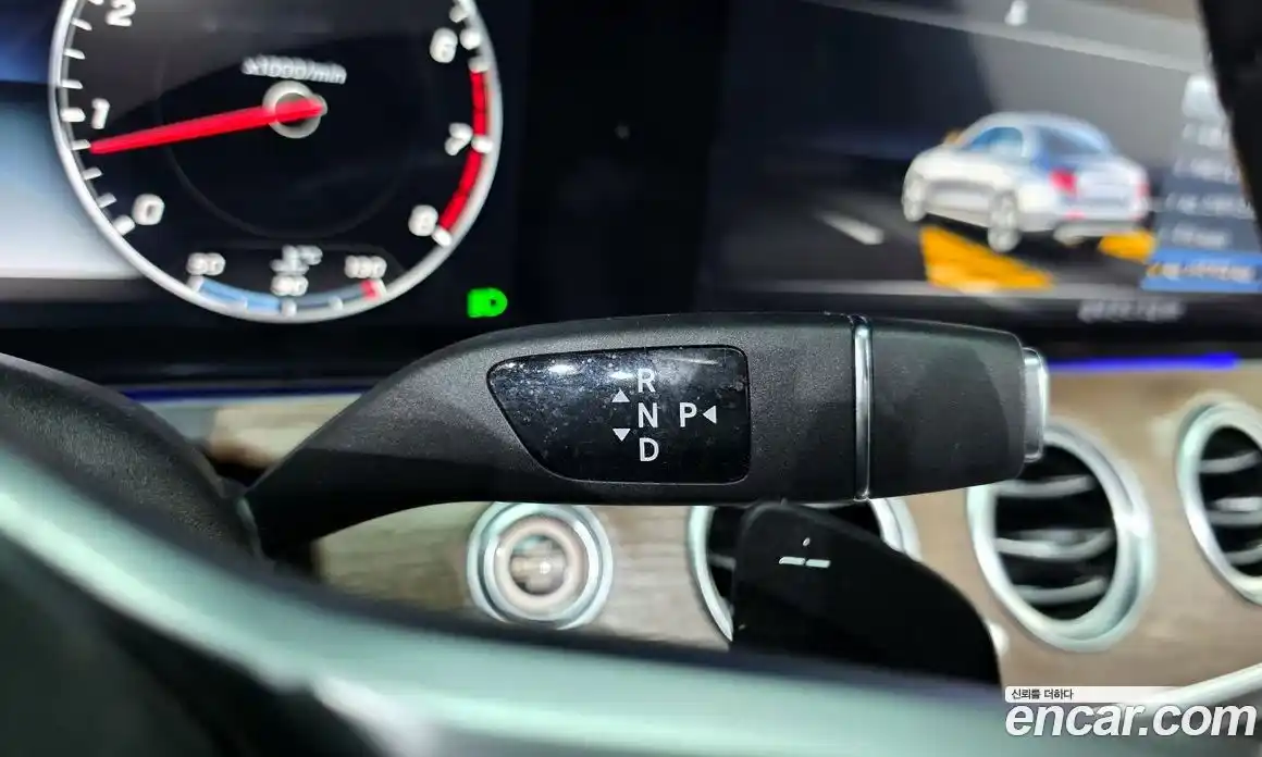 Mercedes-Benz E-Class 2020 2.0 Автомат в Москве № 823004, фото 9