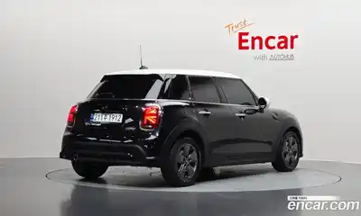 Mini Cooper 2022 1.5 Автомат в Москве № 825249, миниатюра 2