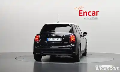 Mini Cooper 2022 1.5 Автомат в Москве № 825249, миниатюра 4