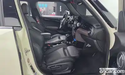 Mini Cooper 2017 1.5 Автомат в Москве № 825286, миниатюра 11