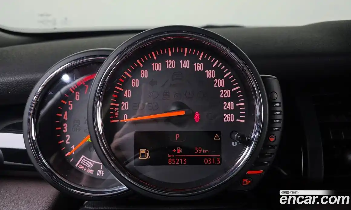 Mini Cooper 2017 1.5 Автомат в Москве № 825286, фото 8