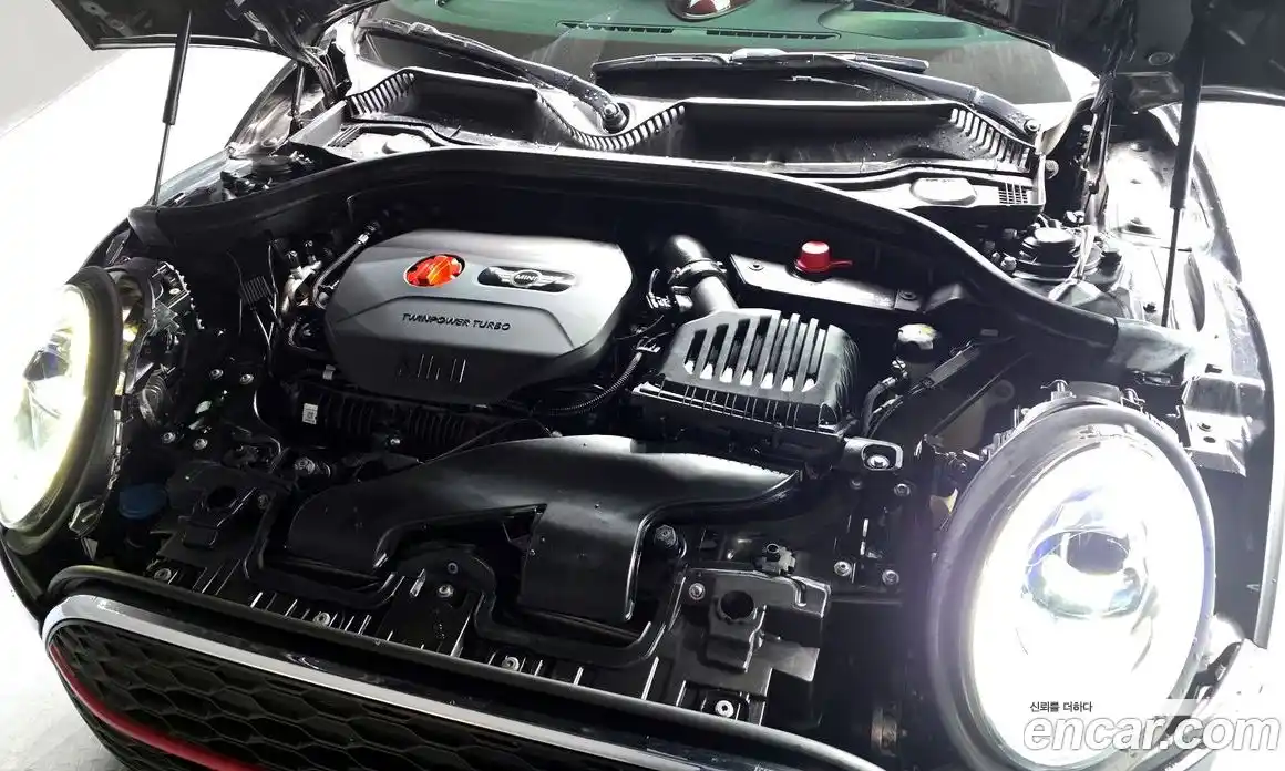 Mini Clubman 2018 2.0 Автомат в Москве № 825320, фото 6