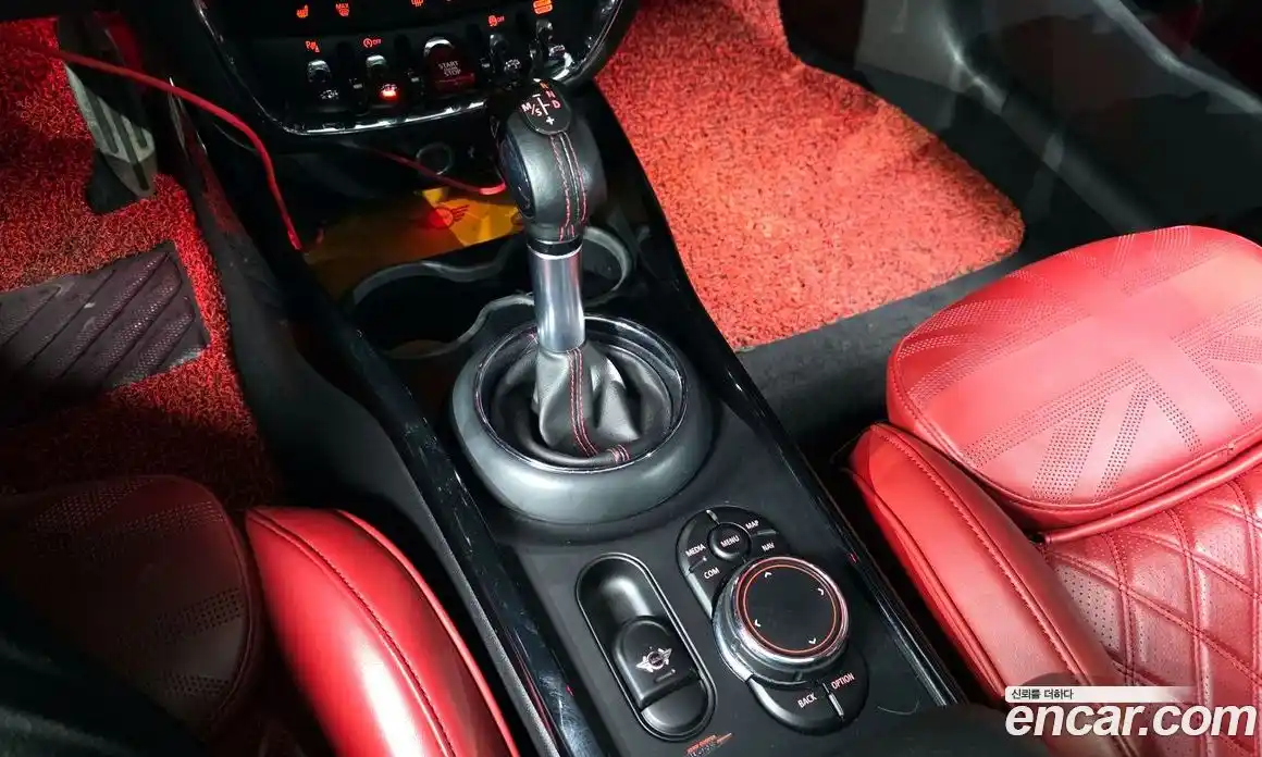 Mini Clubman 2018 2.0 Автомат в Москве № 825320, фото 9