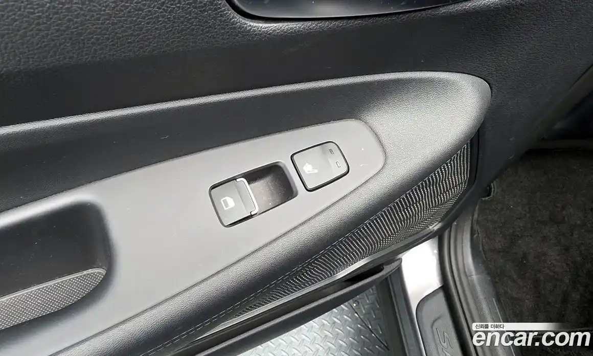 Hyundai Santa Fe 2023 1.6 Автомат в Москве № 108062, фото 19