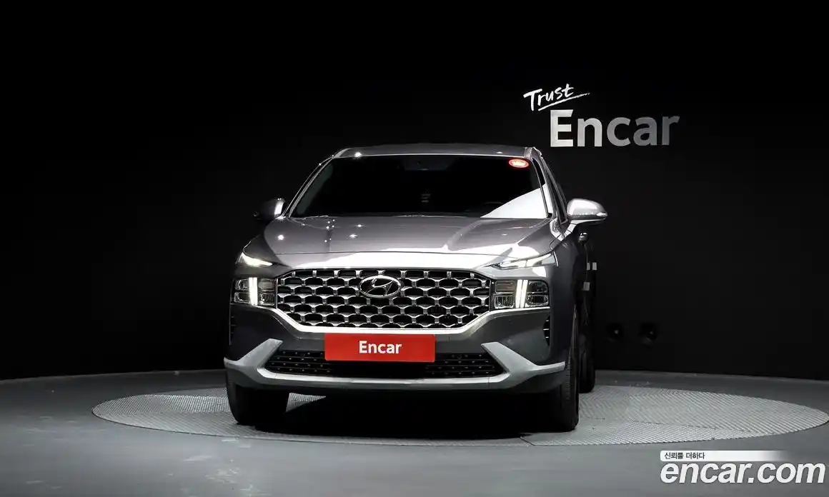 Hyundai Santa Fe 2023 1.6 Автомат в Москве № 108062, фото 3