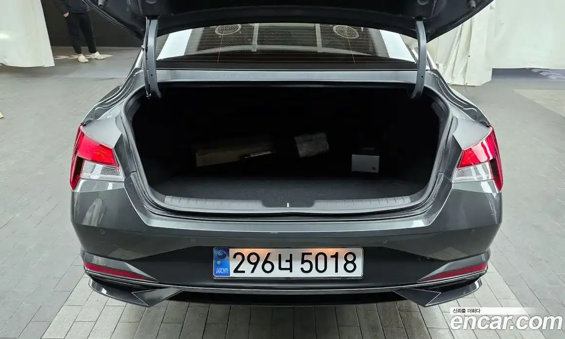 Hyundai Avante 2022 1.6 Автомат в Москве № 108414, фото 20