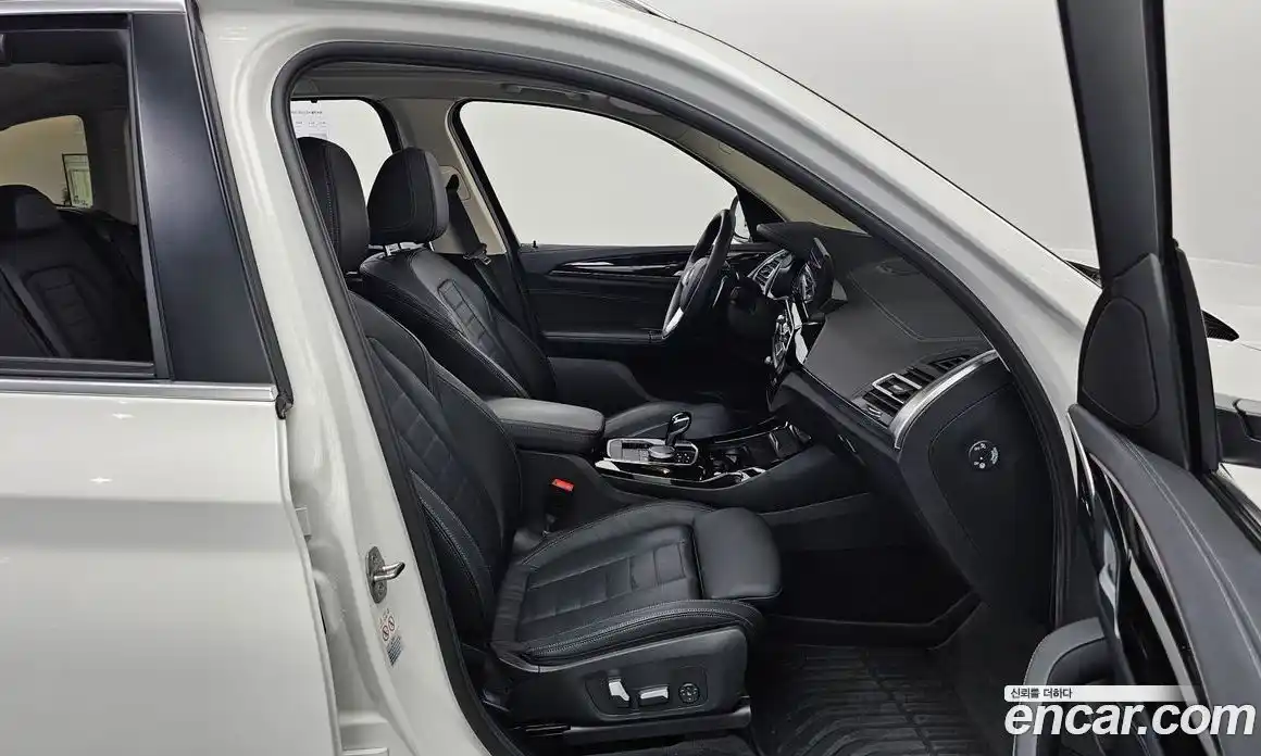 BMW X3 2023 2.0 Автомат в Москве № 157060, фото 10