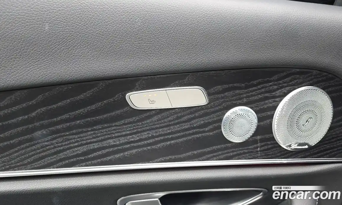 Mercedes-Benz E-Class 2020 2.0 Автомат в Москве № 371713, фото 19