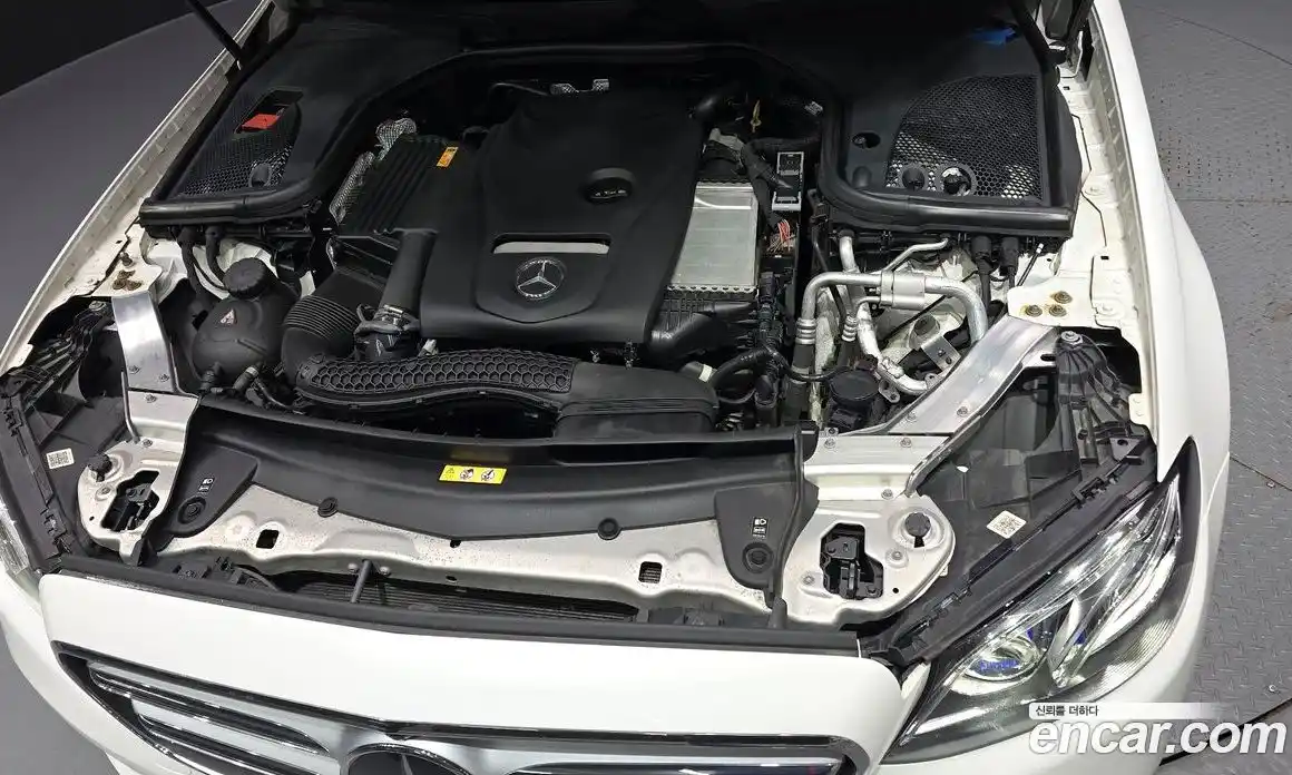 Mercedes-Benz E-Class 2020 2.0 Автомат в Москве № 371713, фото 6