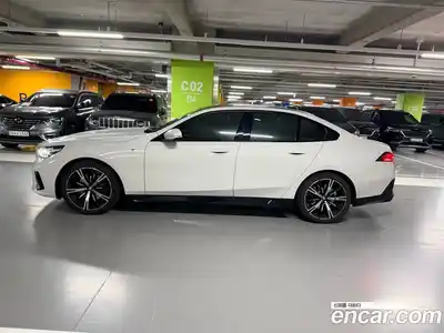 BMW 5-Series 2024 2.0 Автомат в Москве № 762658, миниатюра 3