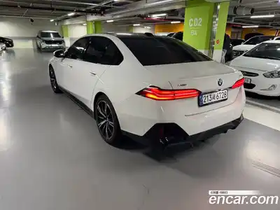 BMW 5-Series 2024 2.0 Автомат в Москве № 762658, миниатюра 4