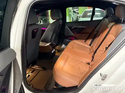 BMW 5-Series 2024 2.0 Автомат в Москве № 762658, миниатюра 7