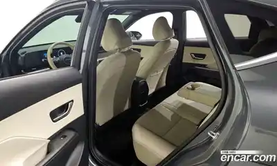 Hyundai Kona 2024 1.6 Автомат в Москве № 796602, миниатюра 11