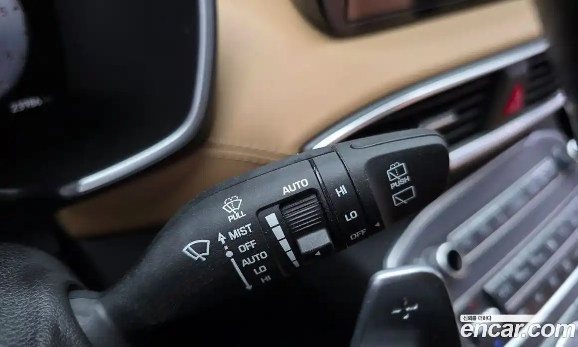 Hyundai Santa Fe 2020 2.2 Автомат в Москве № 796904, фото 16