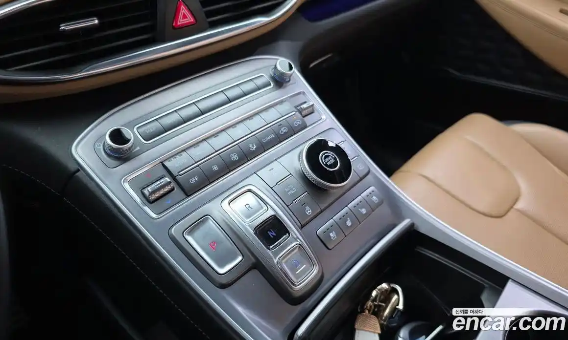 Hyundai Santa Fe 2020 2.2 Автомат в Москве № 796904, фото 8