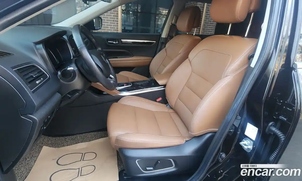 Renault QM6 2024 2.0 Автомат в Москве № 797319, фото 8