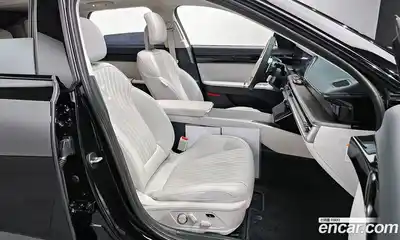 Hyundai Grandeur 2025 1.6 Автомат в Москве № 797405, миниатюра 10