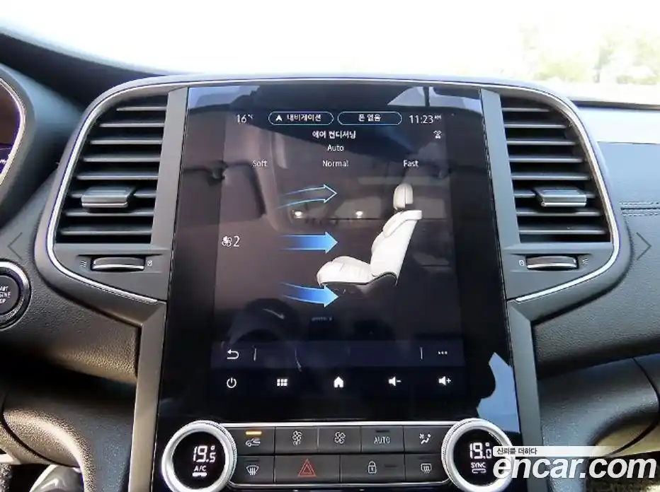 Renault SM6 2023 1.3 Автомат в Москве № 797651, фото 14