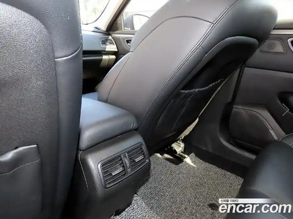 Renault SM6 2023 1.3 Автомат в Москве № 797651, фото 18