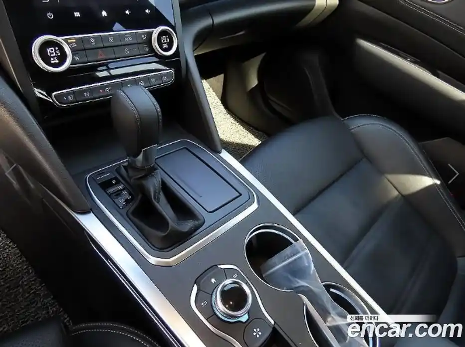 Renault SM6 2023 1.3 Автомат в Москве № 797651, фото 10