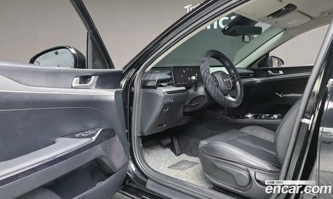 Kia K5 2024 2.0 Автомат в Москве № 797840, фото 11