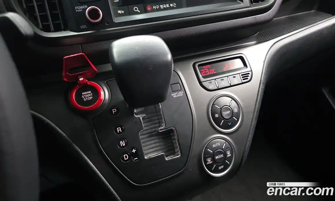 Kia Ray 2023 1.0 Автомат в Москве № 797965, фото 9