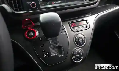 Kia Ray 2023 1.0 Автомат в Москве № 797965, миниатюра 9