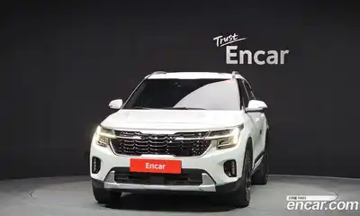 Kia Seltos 2023 1.6 Автомат в Москве № 798123, миниатюра 3