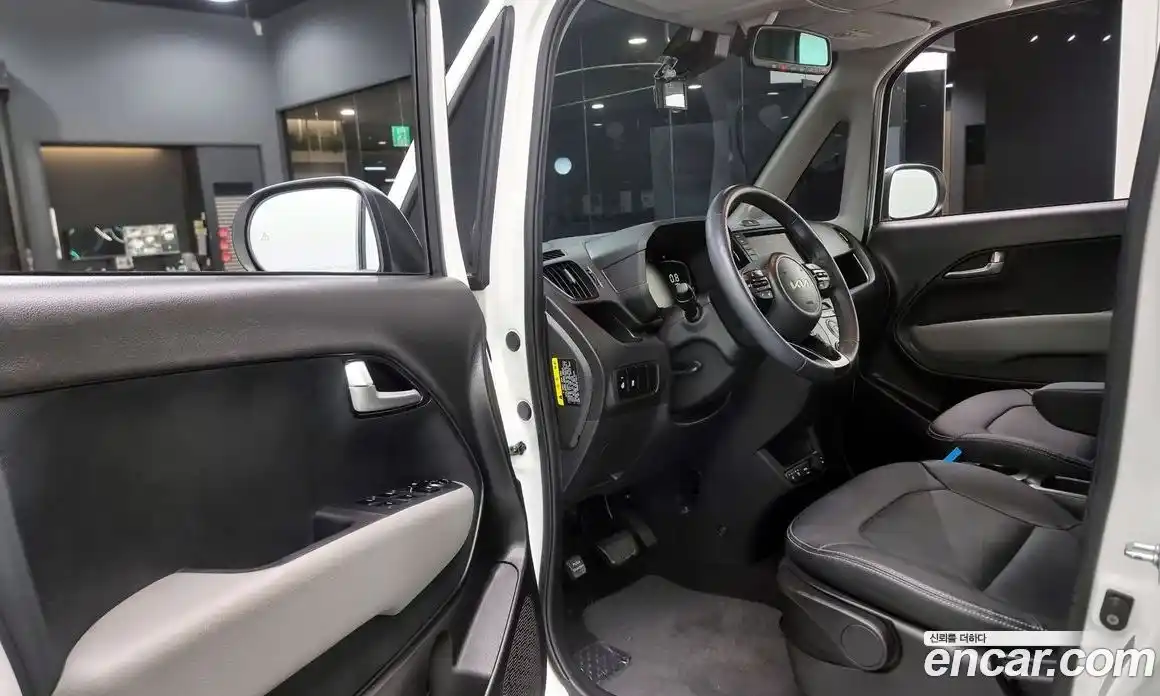 Kia Ray 2023 1.0 Автомат в Москве № 798349, фото 11