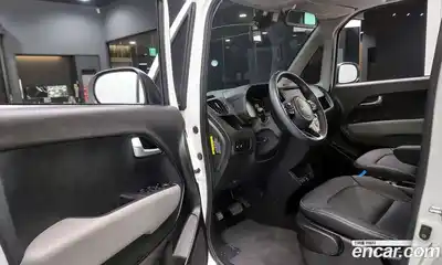 Kia Ray 2023 1.0 Автомат в Москве № 798349, миниатюра 11