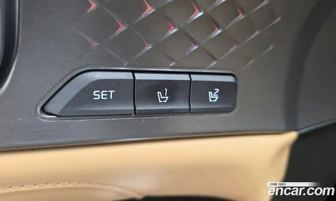 Kia Sorento 2023 1.6 Автомат в Москве № 798351, фото 15