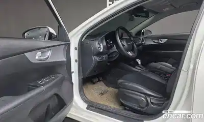 Kia K3 2022 1.6 Автомат в Москве № 798357, миниатюра 11