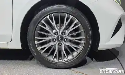 Kia K3 2022 1.6 Автомат в Москве № 798357, миниатюра 5