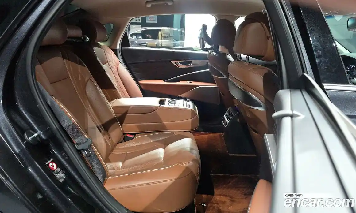 Kia K9 2018 3.8 Автомат в Москве № 798368, фото 12