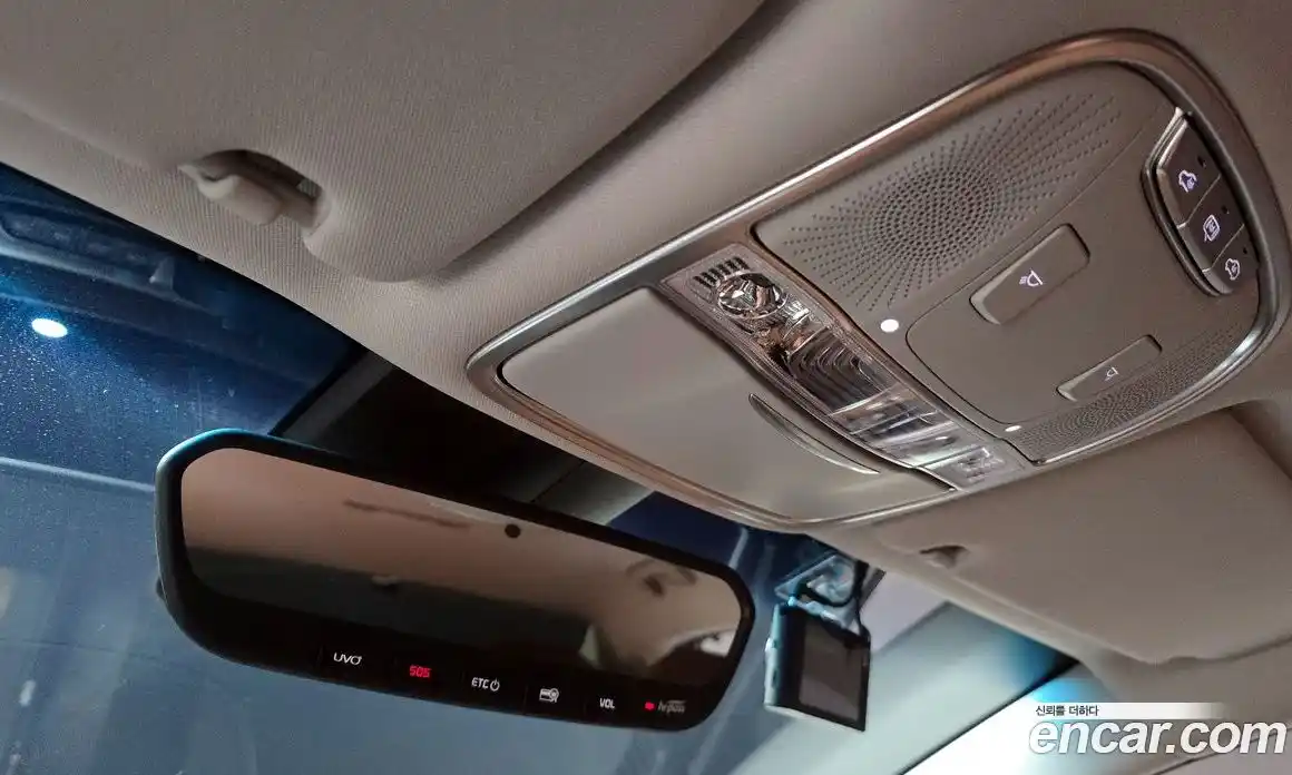 Kia K9 2018 3.8 Автомат в Москве № 798368, фото 19