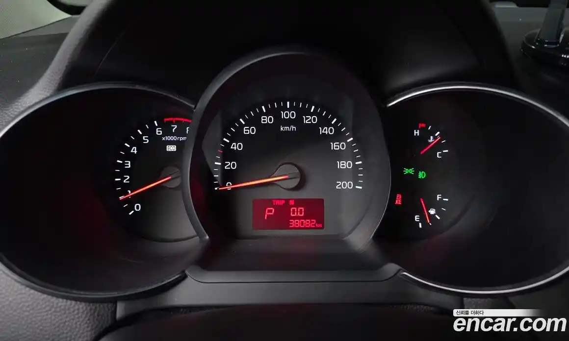 Kia Morning 2016 1.0 Автомат в Москве № 798425, фото 8