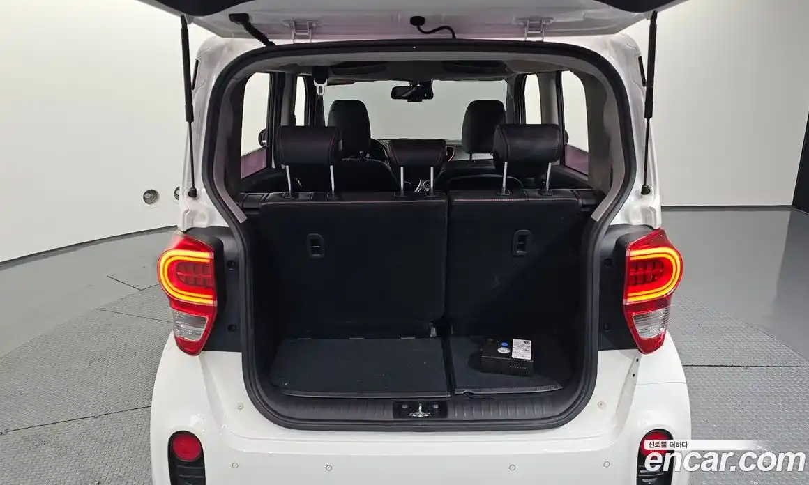 Kia Ray 2020 1.0 Автомат в Москве № 798451, фото 19