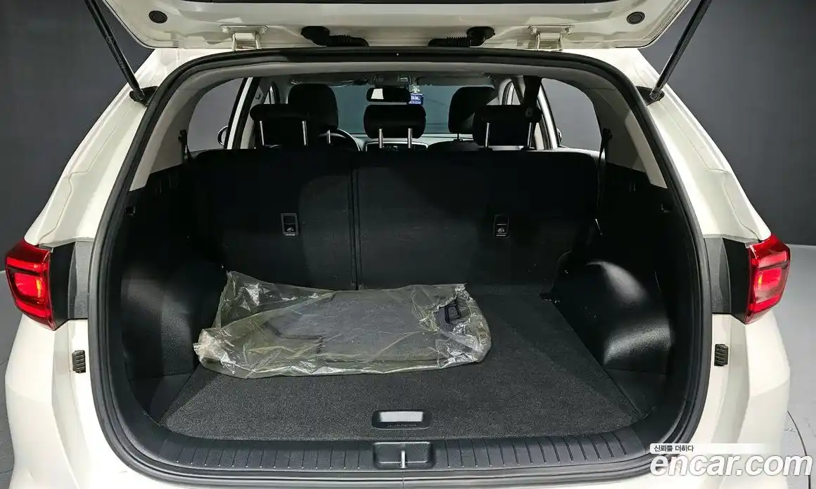 Kia Sportage 2020 2.0 Автомат в Москве № 798512, фото 20