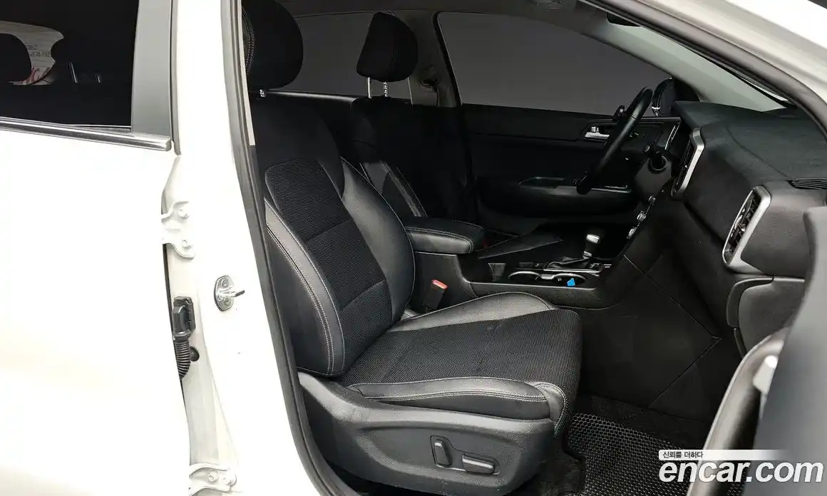 Kia Sportage 2020 2.0 Автомат в Москве № 798512, фото 10