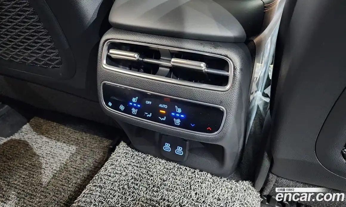 Genesis GV70 2025 2.5 Автомат в Москве № 798655, фото 18