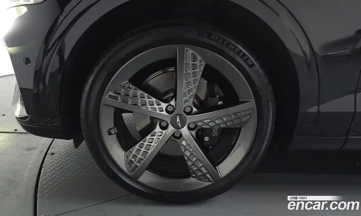 Genesis GV70 2024 2.5 Автомат в Москве № 798667, фото 4