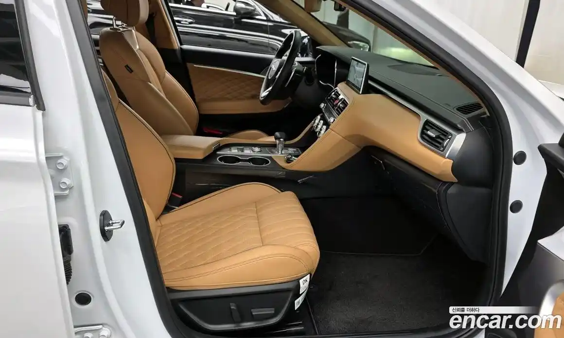 Genesis G70 2023 2.0 Автомат в Москве № 798768, фото 11