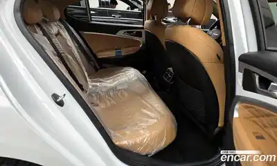 Genesis G70 2023 2.0 Автомат в Москве № 798768, миниатюра 12