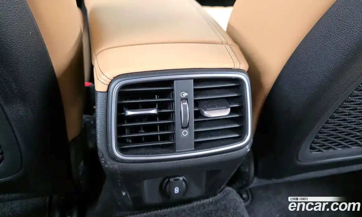 Genesis G70 2023 2.0 Автомат в Москве № 798768, фото 19